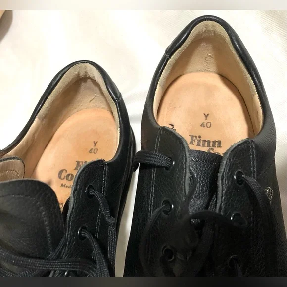 Finn Comfort Black Leather Sneakers